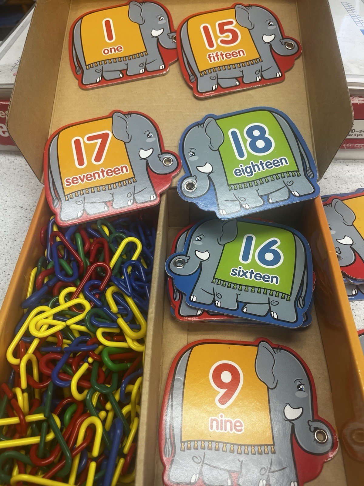 Lakeshore Count & Link Activity Kit – Tactical Activity For Hands-on Learners