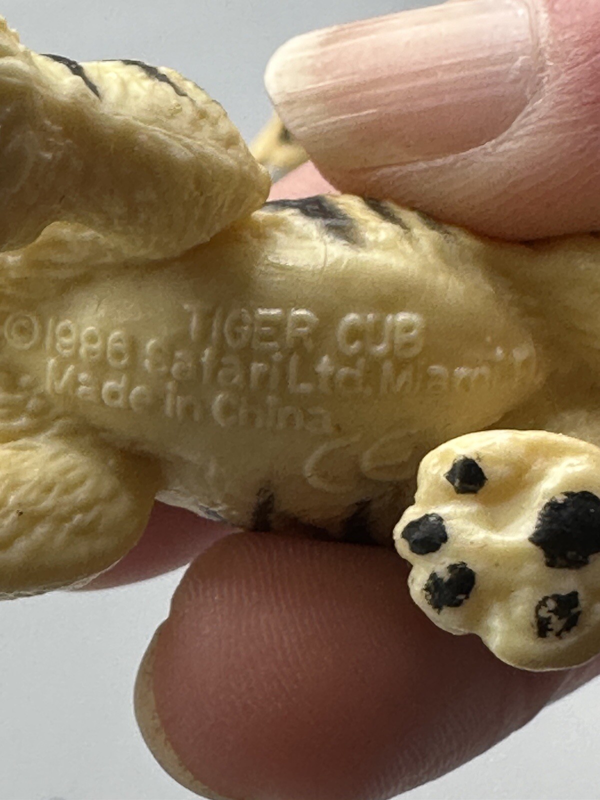 Retired Schleich White Tiger Big Cat And Safari Ltd Lion and Tiger Cub Figures 3