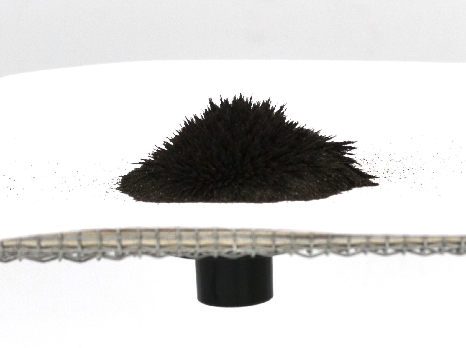Coarse Iron Filings, 250g – 20 Mesh Iron Shavings for Magnets