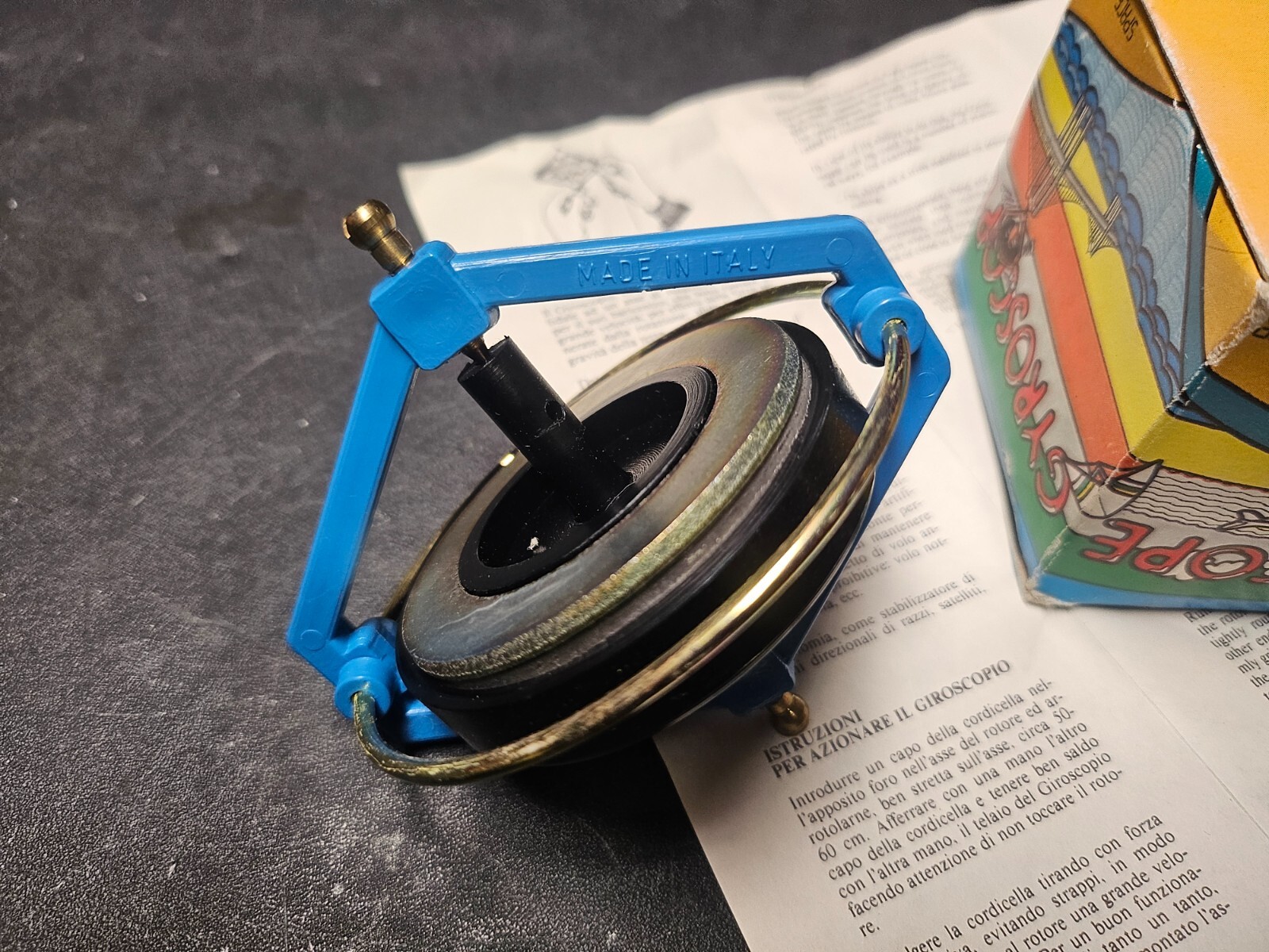 Vintage Blue Navir 6010 Space Wonder GYROSCOPE with Box & Stand Made in Italy