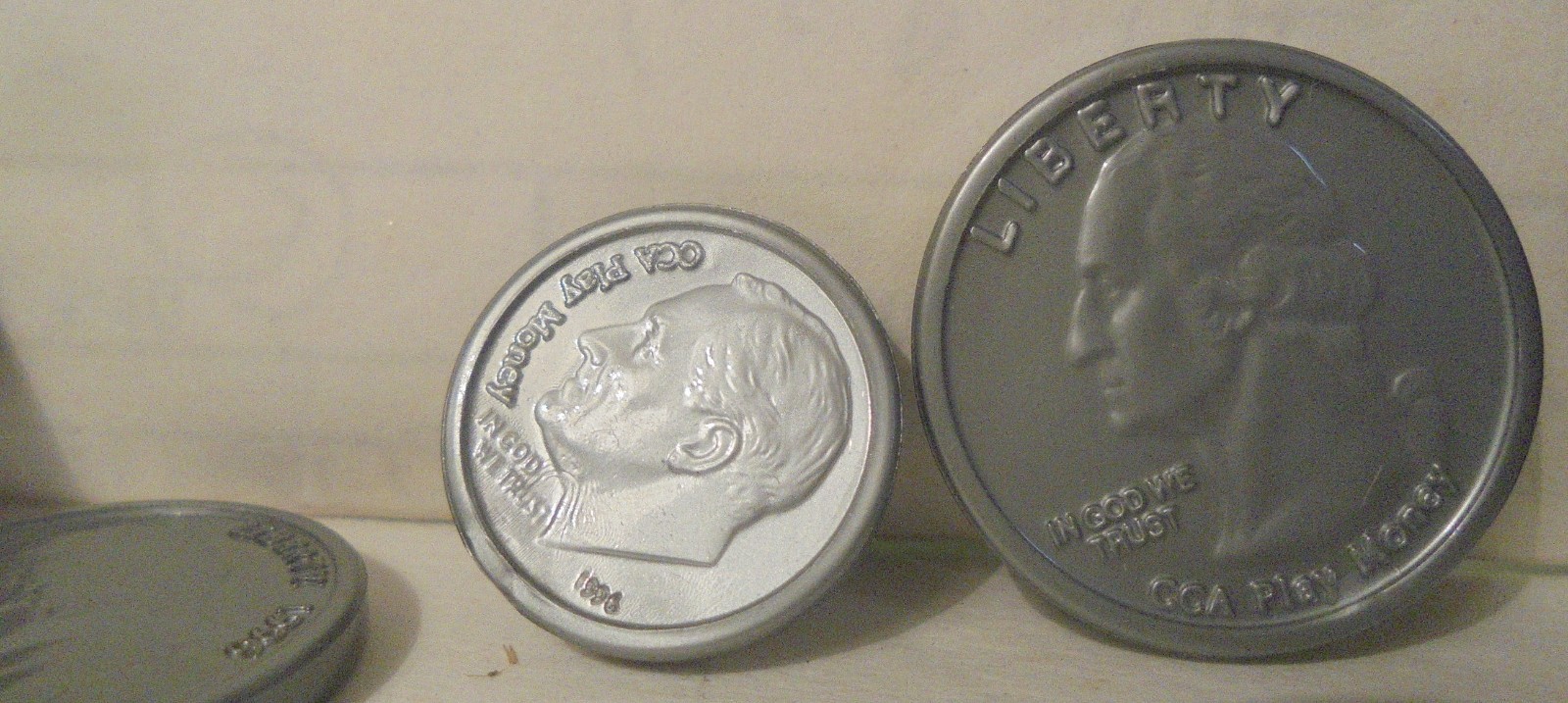 Large Lot of Cca Play Money Coins Pennies Nickels Dimes Quarters Half Dollars