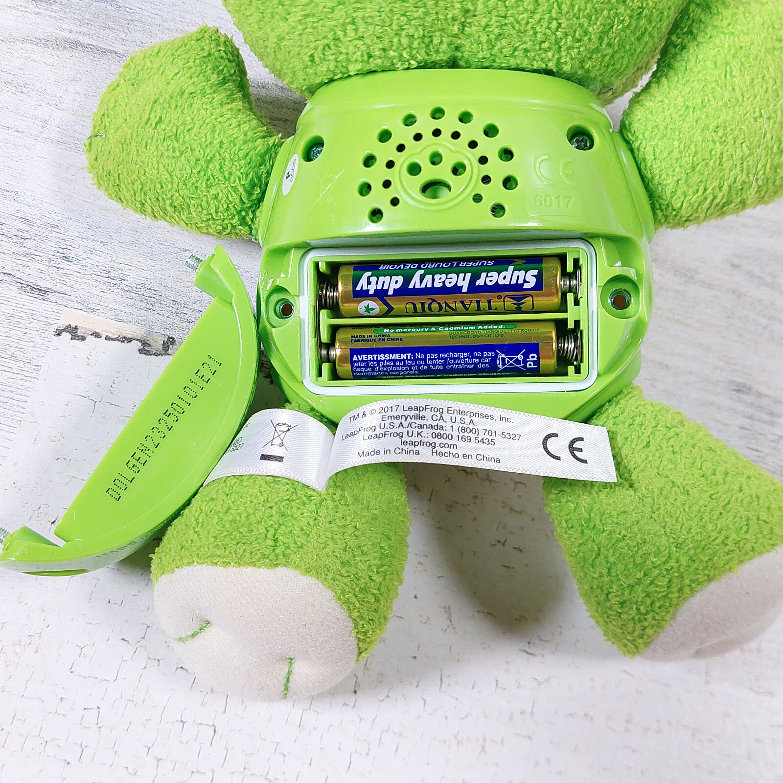LeapFrog Sing and Snuggle My Pal Scout Puppy Interactive Plush Toy 8″ See Video