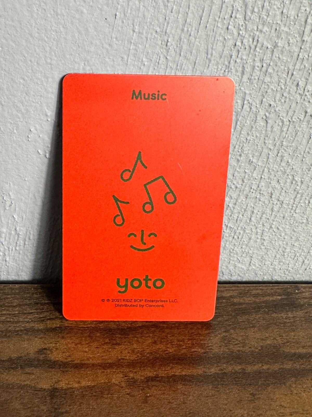 Yoto KIDZ BOP Party Playlist! Audio Card: Music & Creativity Learning System for