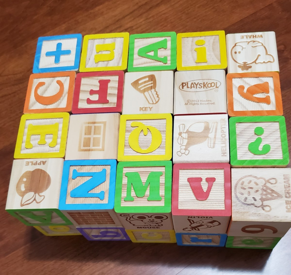 40 pc Set Playskool Wooden Blocks- Letters, Numbers & Pictures