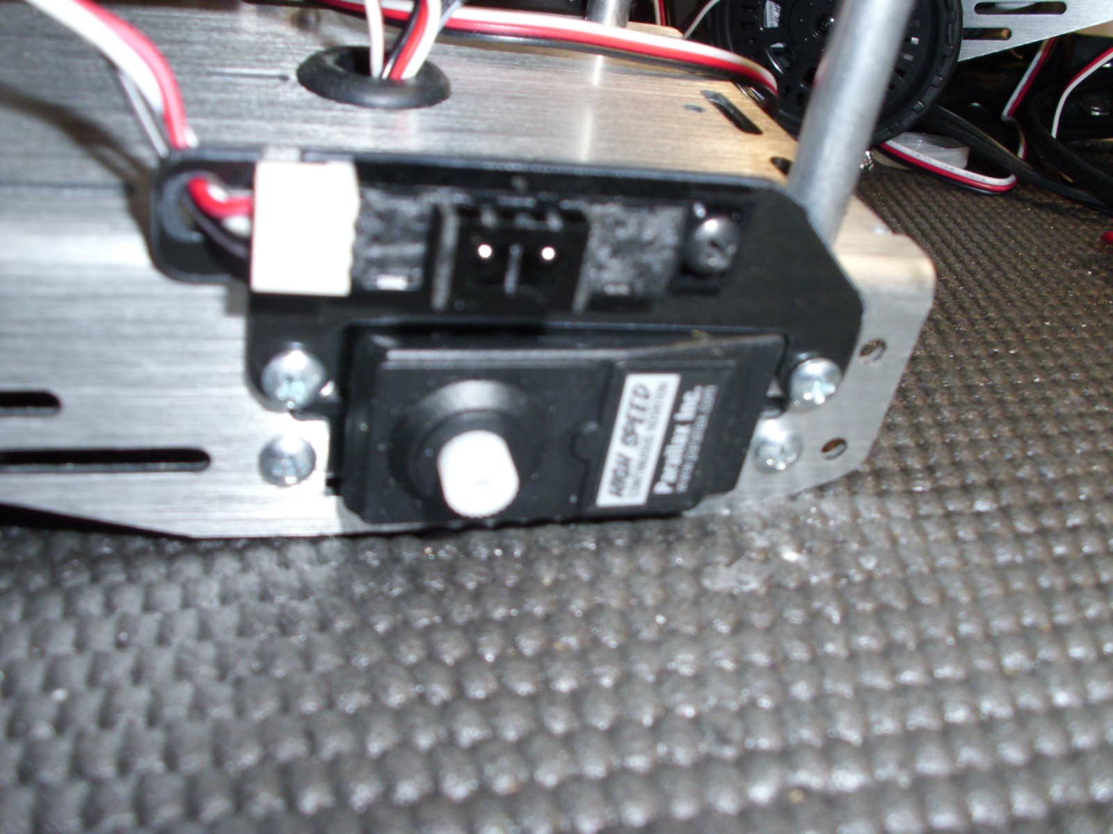 Robot car Chasis Boe Bot, with servos(parallax) and encoder sensor