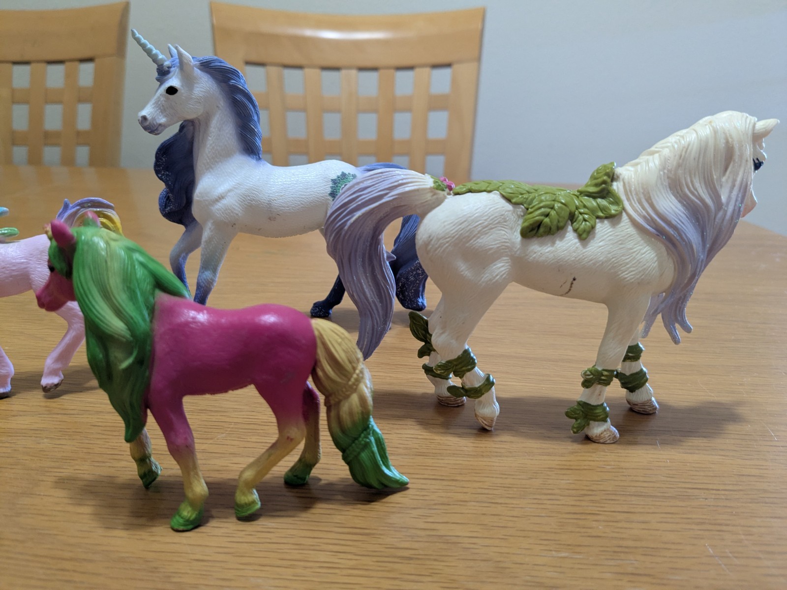 Schleich Bayala Unicorn Pegasus Figure Fantasy Horse Ponies Lot of 4
