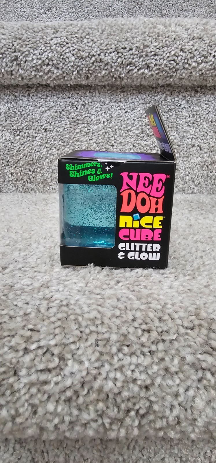 NeeDoh Nice Cube Glitter and Glow 2.25″ cube – BLUE – NEW – 100% Authentic