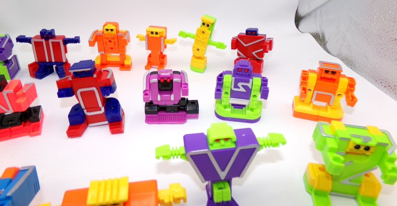 Alpha-Bots Transforming Alphabet & Numbers Numbers Complete Alphabet Incomplete