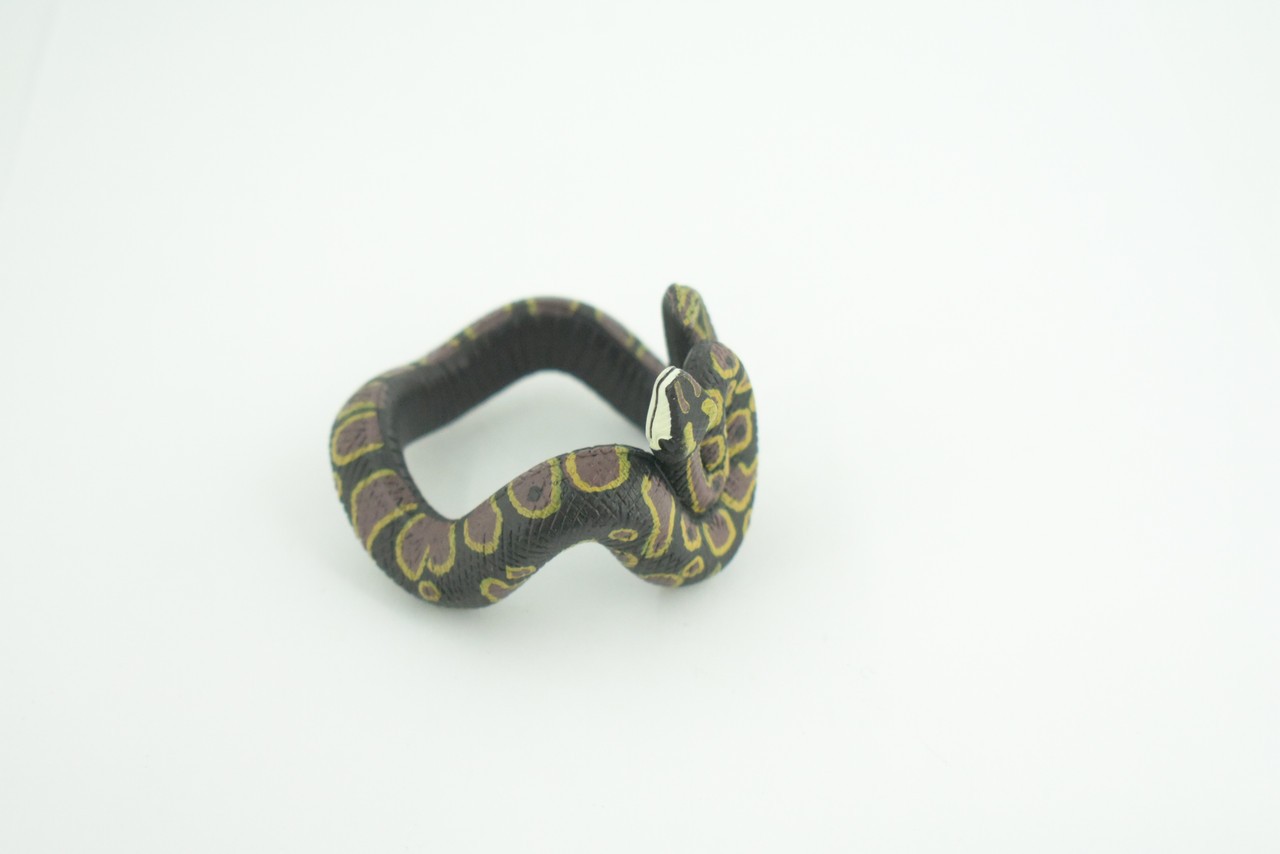 Python Snake Bracelet, Realistic Snake Wrist Band, Plastic, Gift, 3″ RI72 B663