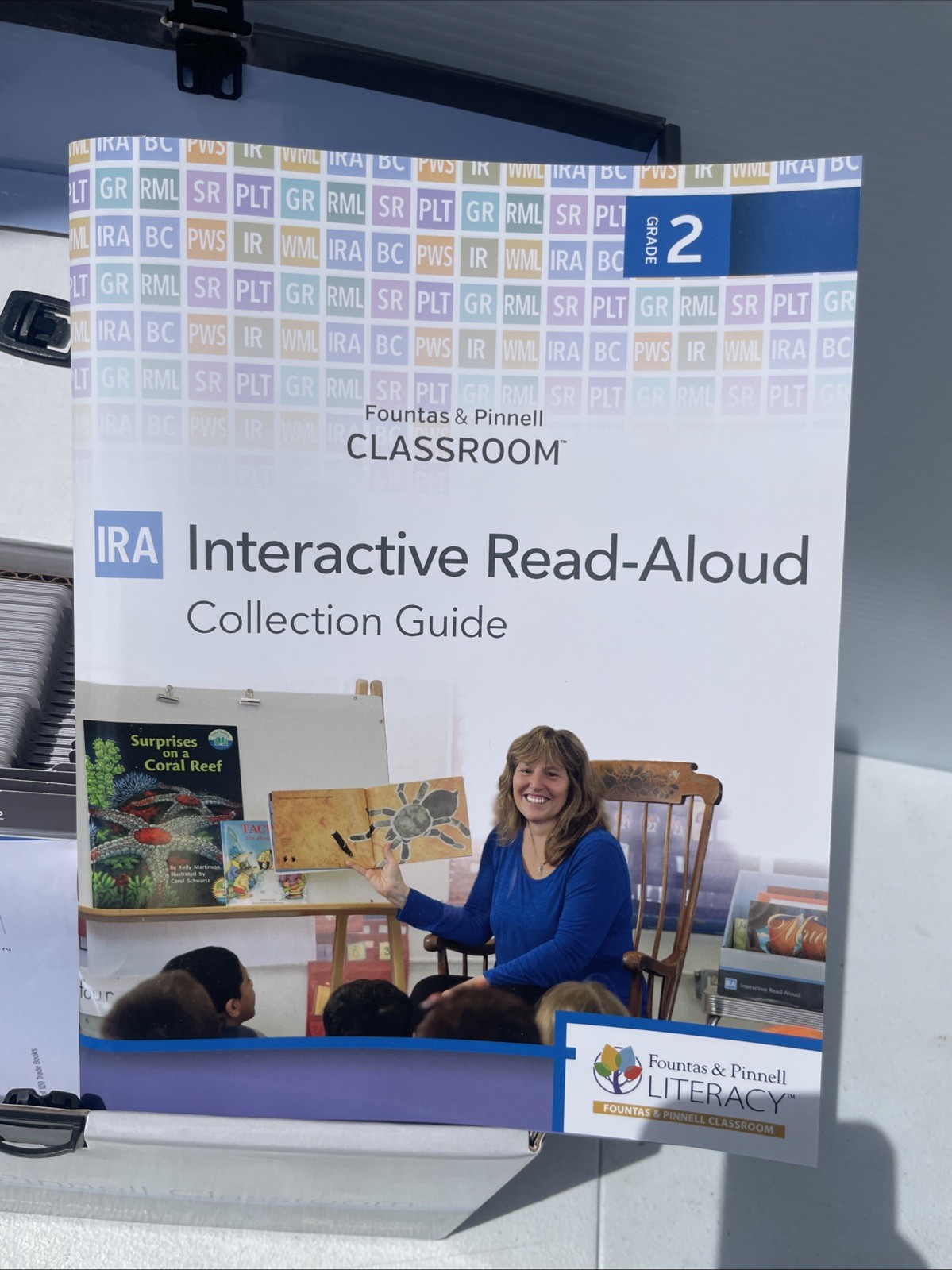 Fountas & Pinnell IRA Interactive Read Aloud Teaches Box Grade 2