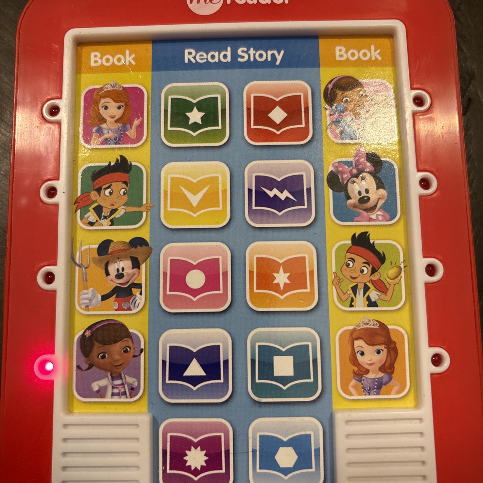Me Reader Electronic Toy Storys Doc McStuffins Mickey Minnie 2011 Disney Junior