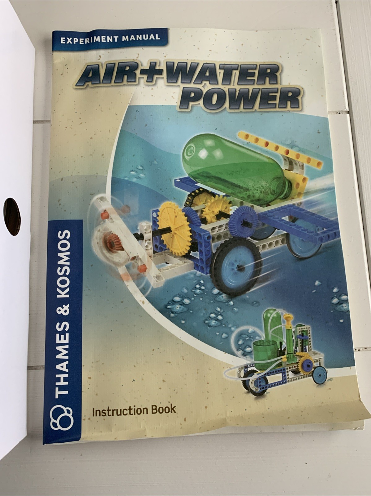 Thames & Kosmos Air+water Power Experiment Kit for Kids Ages 8 and Up