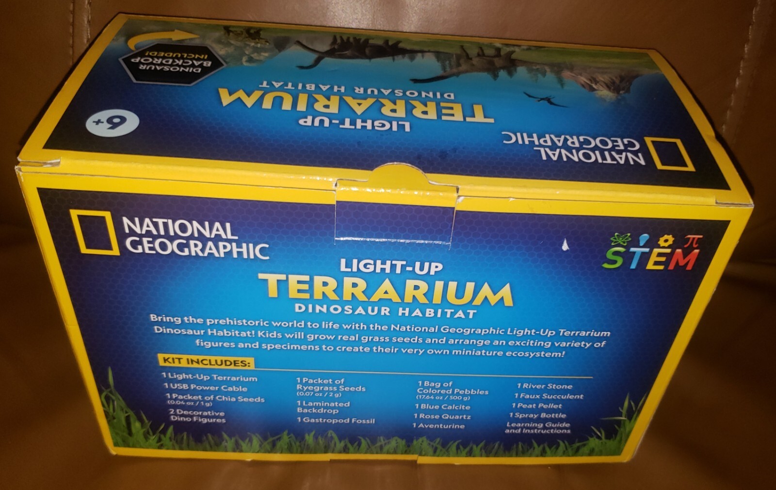 NATIONAL GEOGRAPHIC Light Up Terrarium Kit Dinosaur Habitat STEM Botany NIB