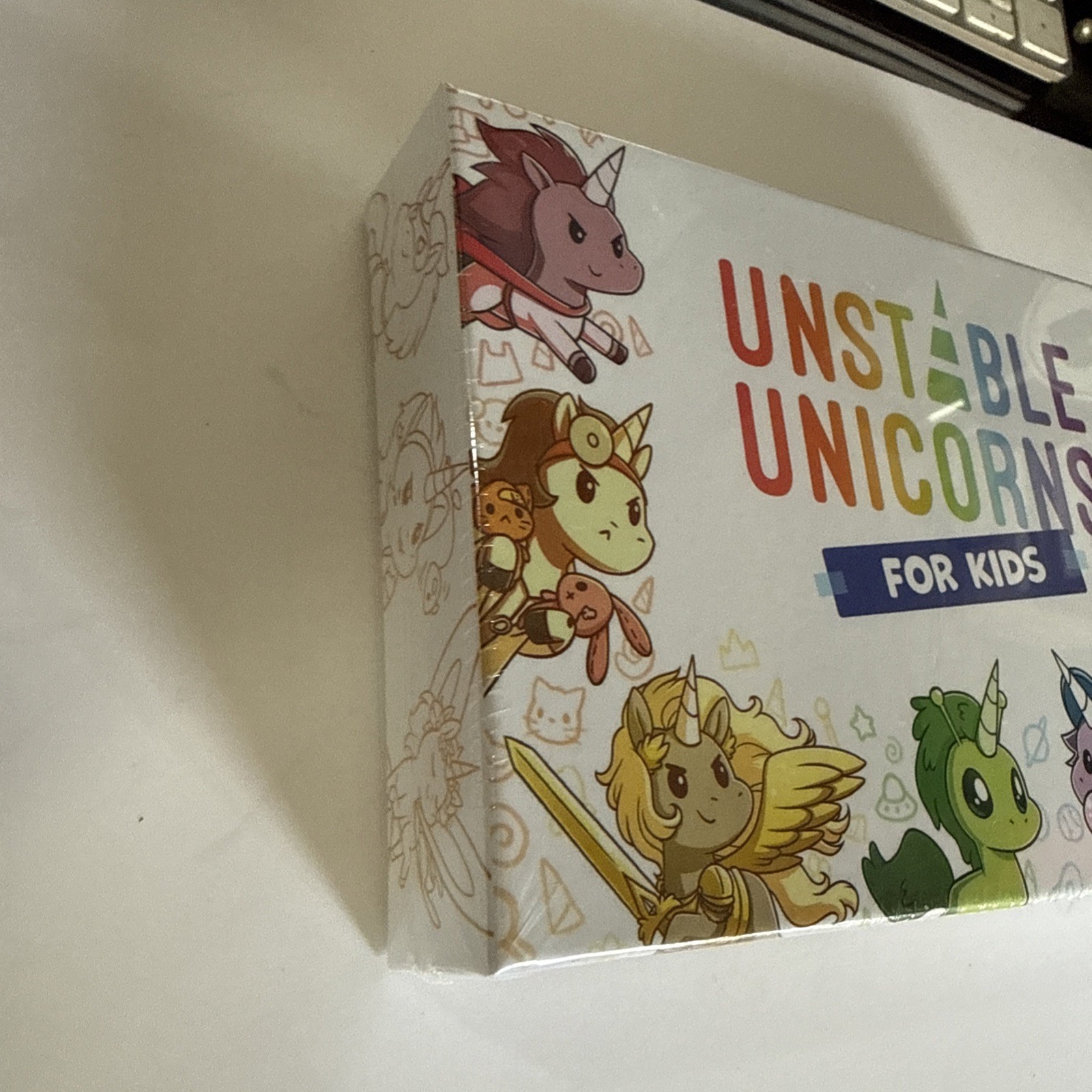 UNSTABLE UNICORNS for Kids Edition Base Game – A strategic card game for Kids!