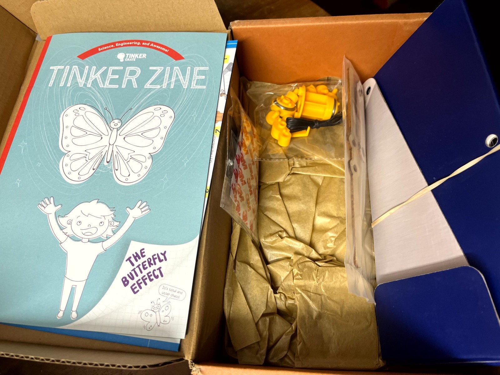 SET OF 2 – Kiwico Tinker Crate Science & Engineering Kit Hydraulics Butterfly Ef