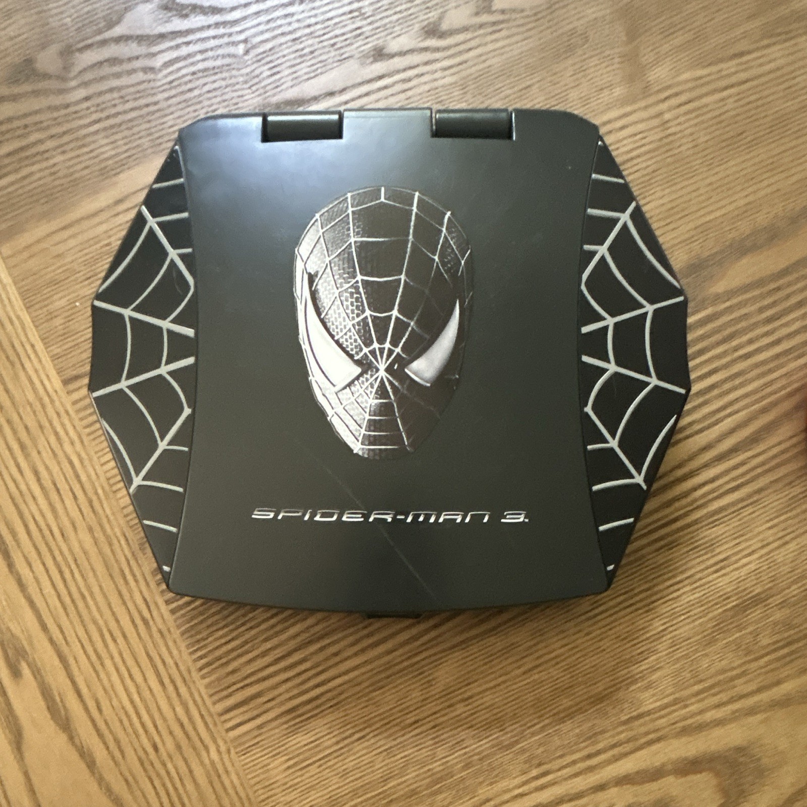 Marvel Spider-Man 3 Learning Laptop w/ Keyboard LCD + Mini Camera 2007