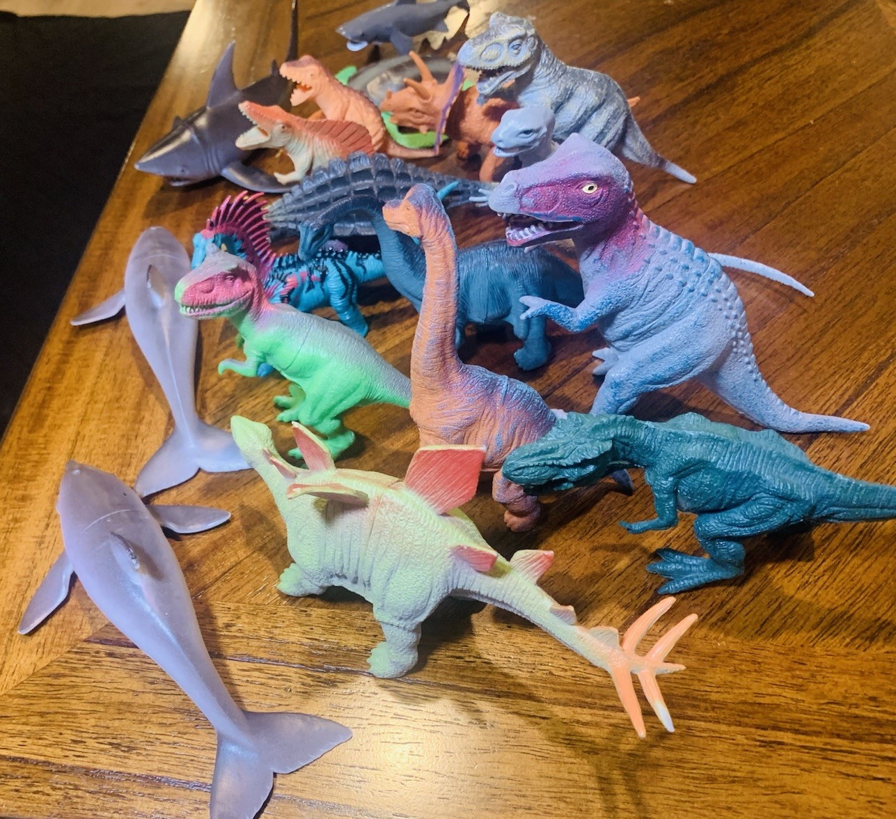 Lot of 18 Children’s Toys Dinosaurs Sharks Dolphins & Turtle Educational Learn