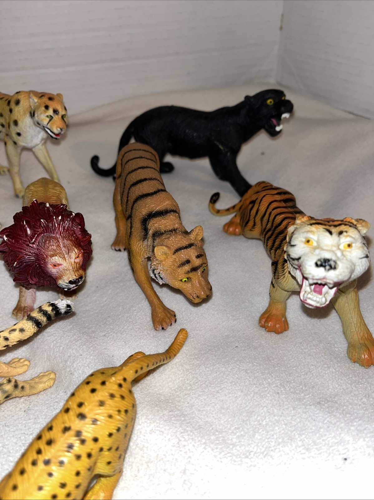 Realistic Wild Big Cat Figures Lion Tiger Cheetah Panther Lot Of 10 5”-7”