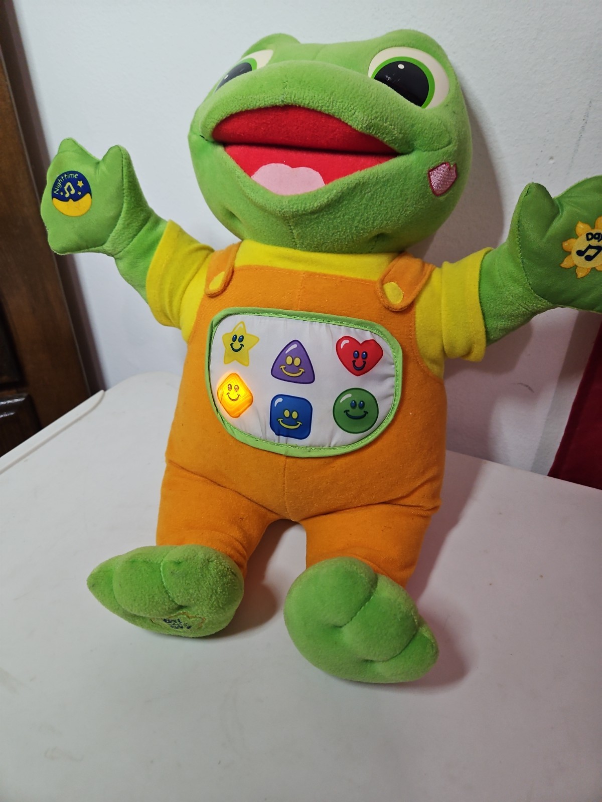 LeapFrog Hug & Learn Baby Tad Interactive Plush 2001 Tested Talks Sings Works