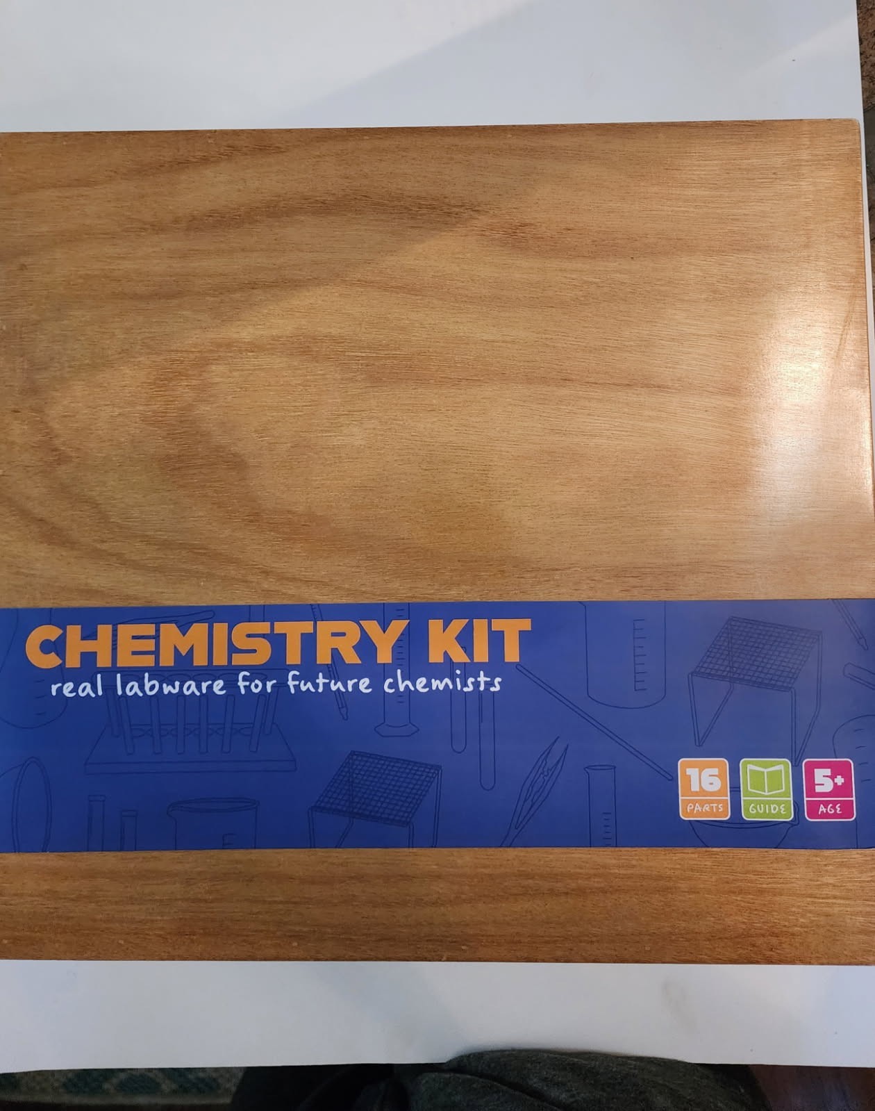 16 Piece American Scientific Chemistry Set *DISCONTINUED*