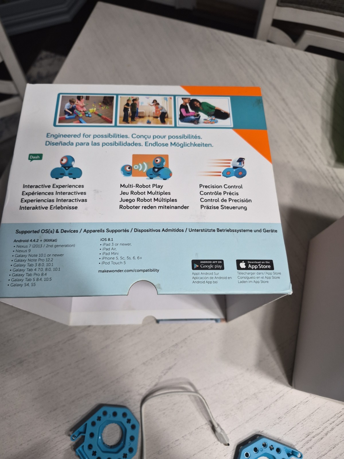 Wonder Workshop Dash Smart Robot For Curious Minds Model Coding Toy With Cards