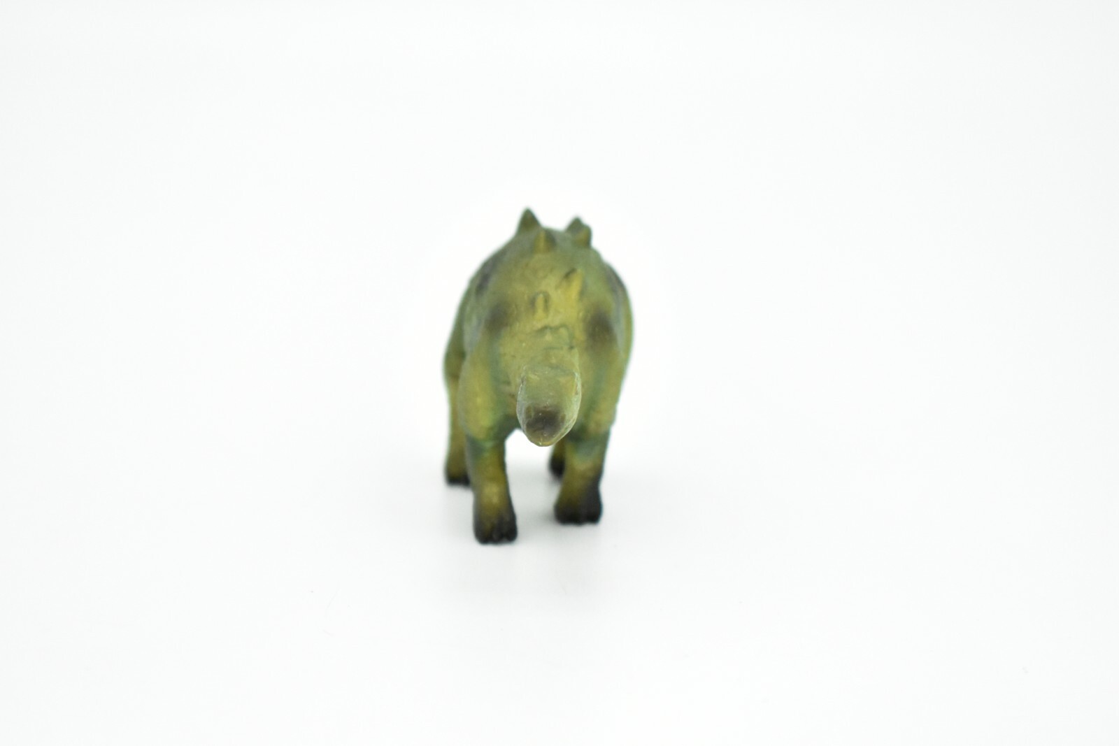 Stegosaurus Dinosaur, Baby, Very Nice Plastic Replica 4″ F8003-B115