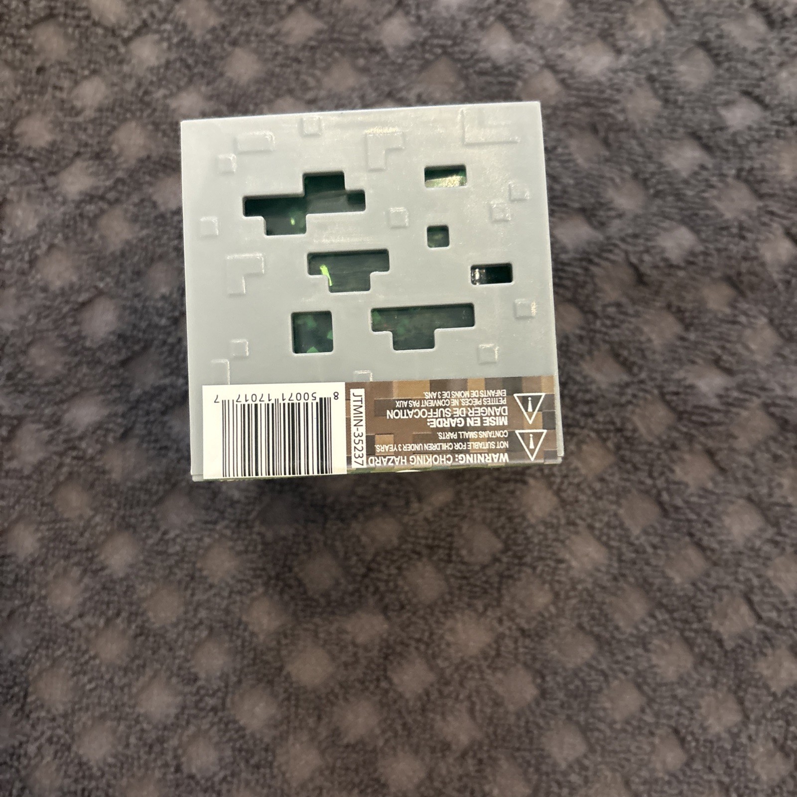 MINECRAFT JELLY CUBES – (GREEN) Viral Squishy IN HAND. (GREEN)