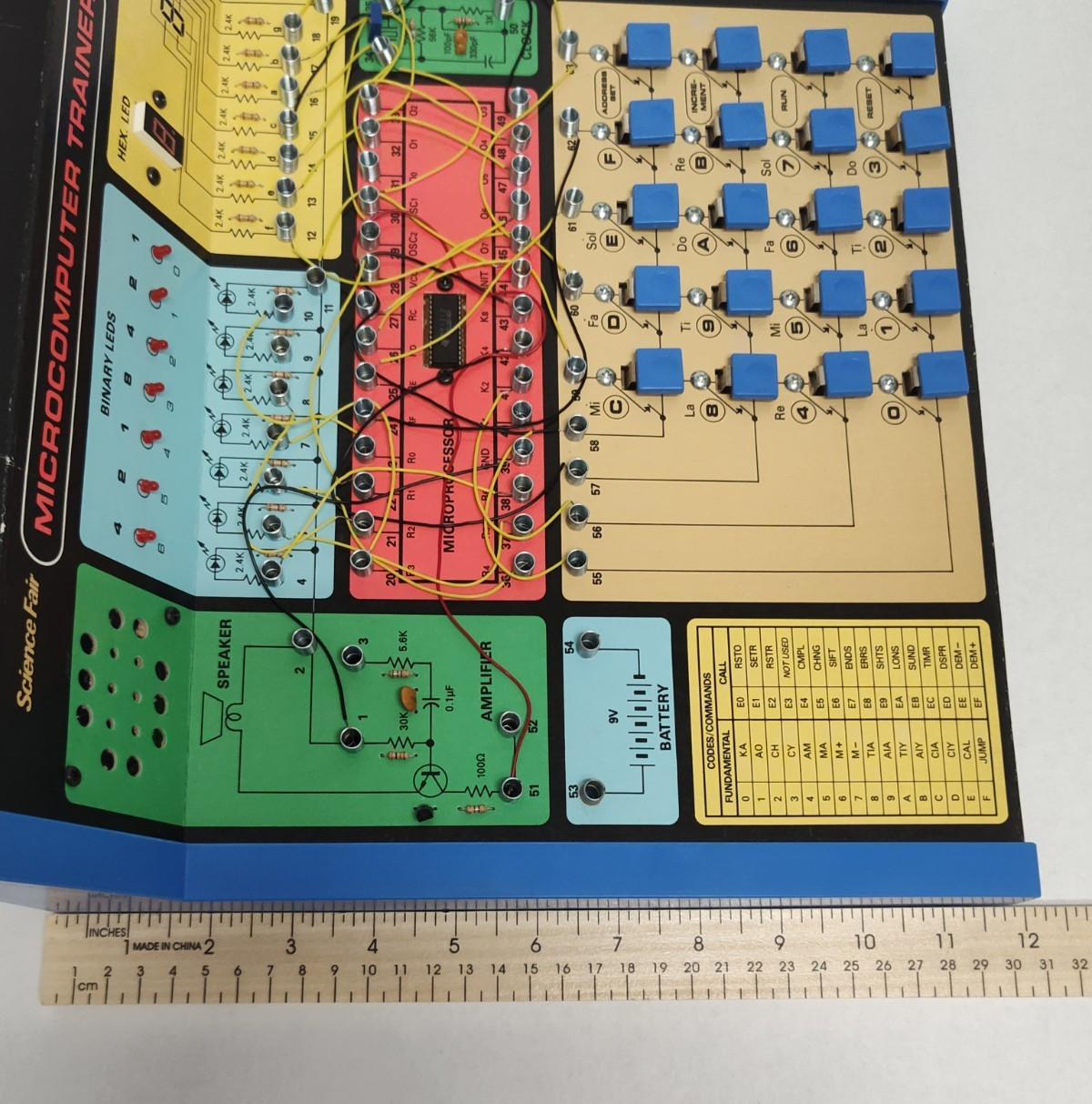 Science Fair Microcomputer Trainer 28-260 Vintage w/180 Page Manual