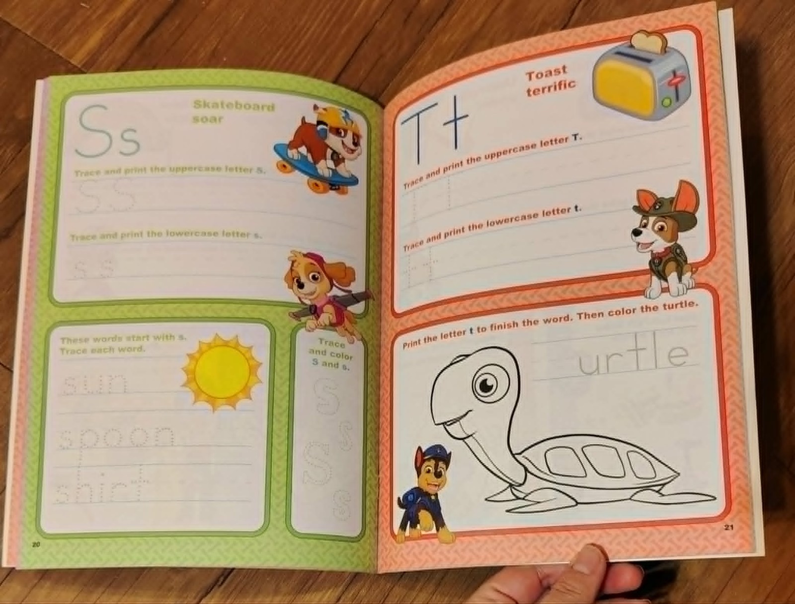 Nickelodeon Paw Patrol ALPHABET Pre-K WORKBOOK Ages 3+ NEW!