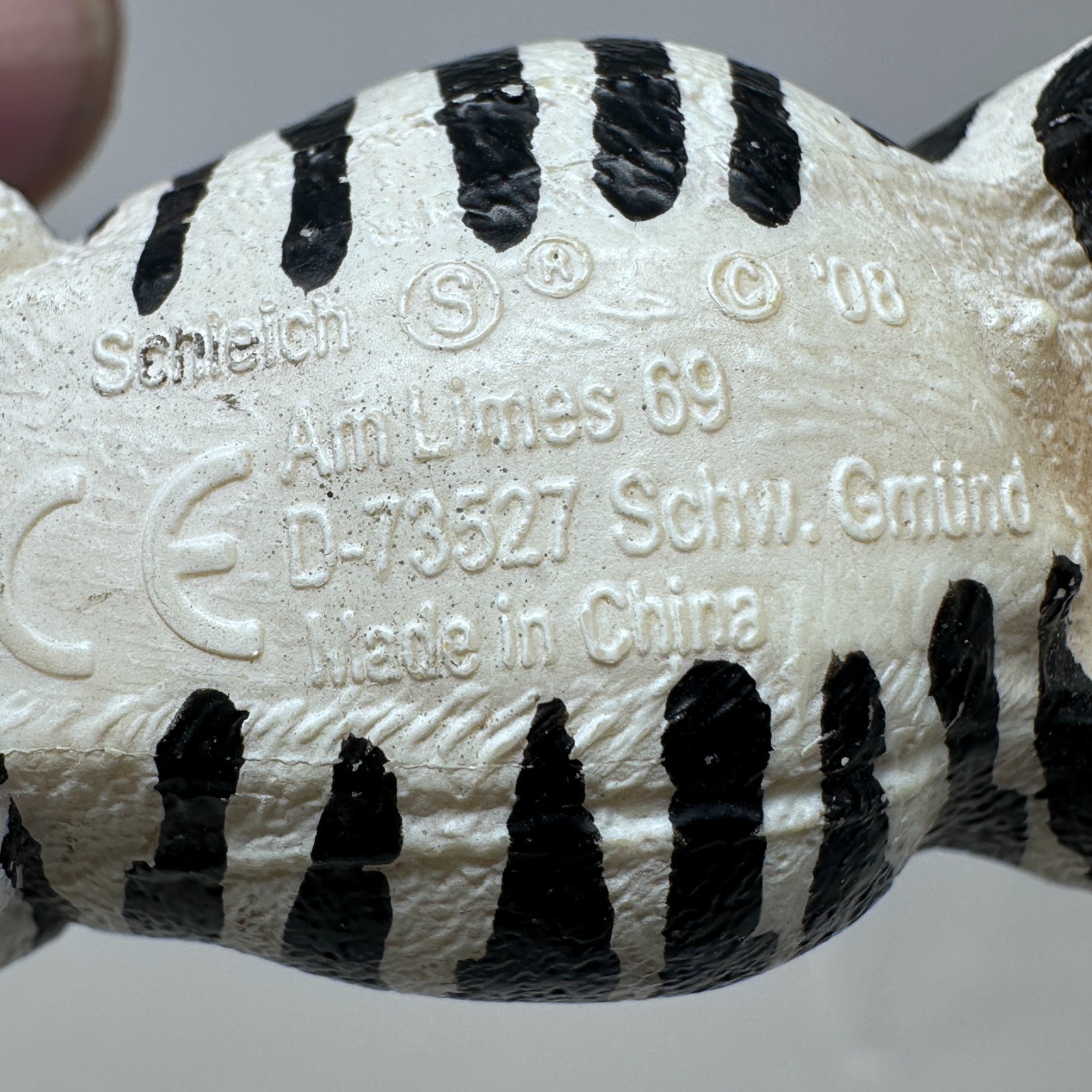 Schleich Zebra Figure Black White Horse Wildlife Zoo Animal Figurine 4″ 2008