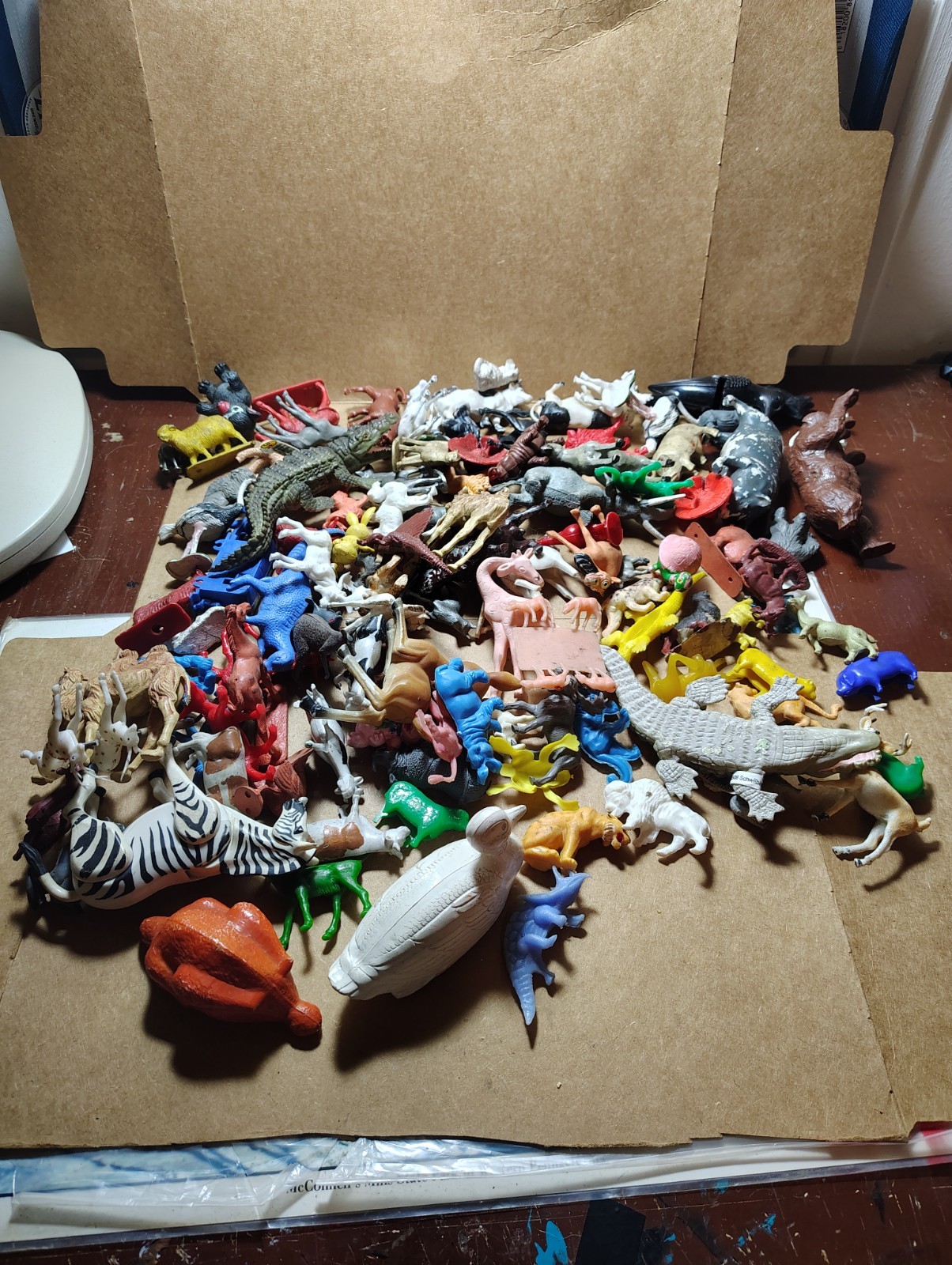 Vintage Plastic Rubber Animal Figures Lot Zoo Farm Safari Dinosaur Toys 3 Lbs