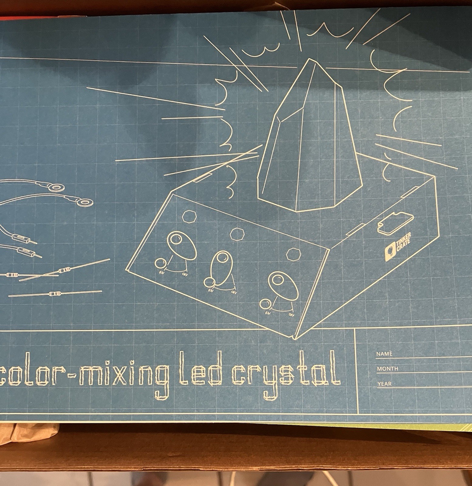 Kiwi Co Tinker Crate Lot Of 2 Kits STEAM Kids LED Crystal Lamp Spin Art Machine