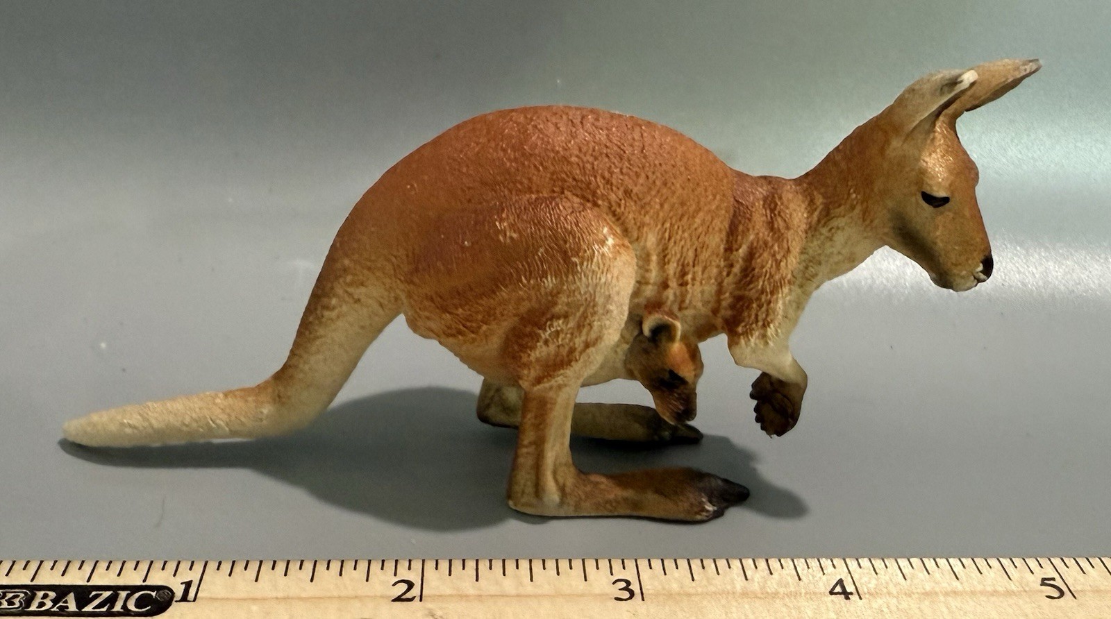 Schleich Red Kangaroo with Joey 14689 Australia Wildlife Figure 2015 Retired