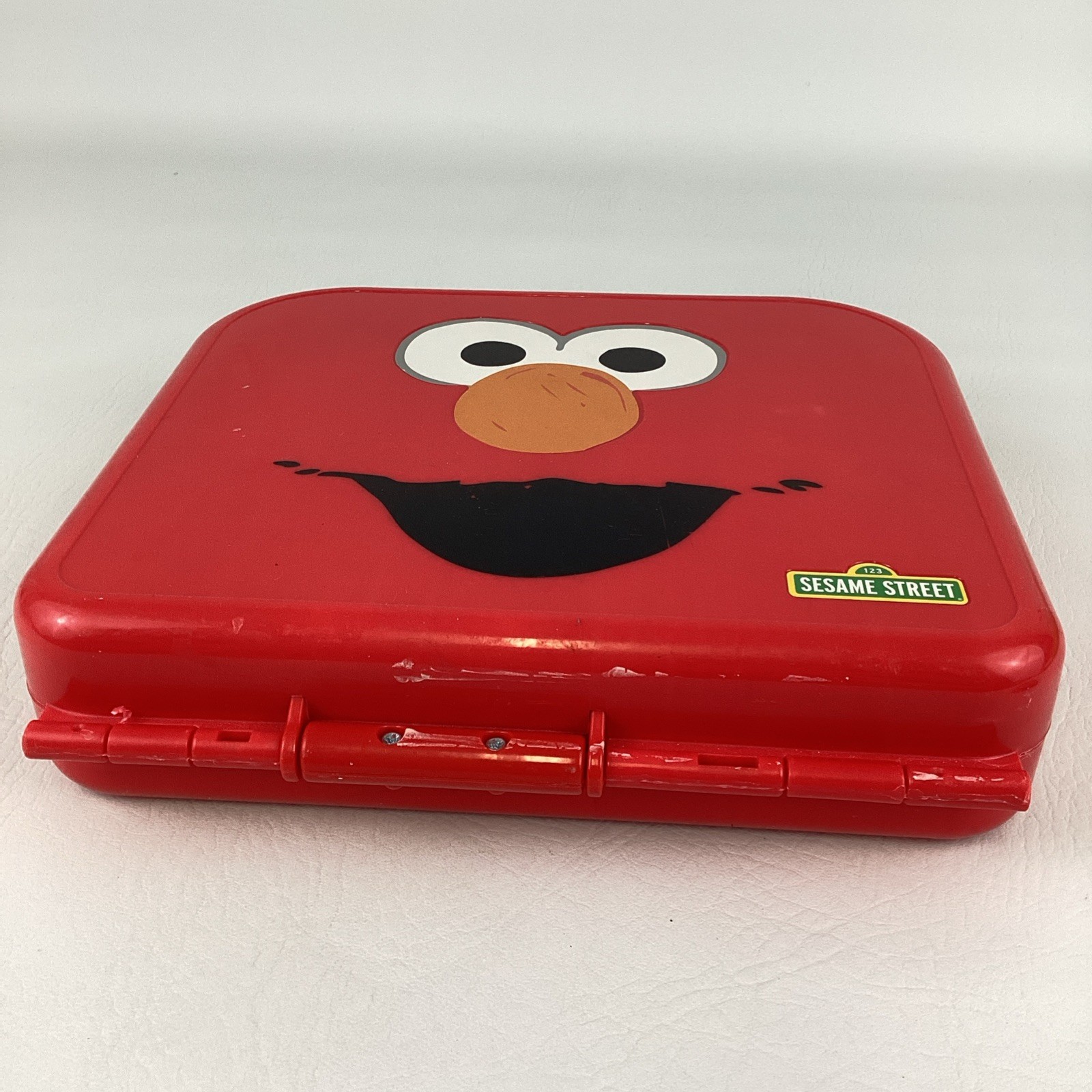 Sesame Street Elmo On The Go Letters Take Along Case Alphabet Learning Toy 2014