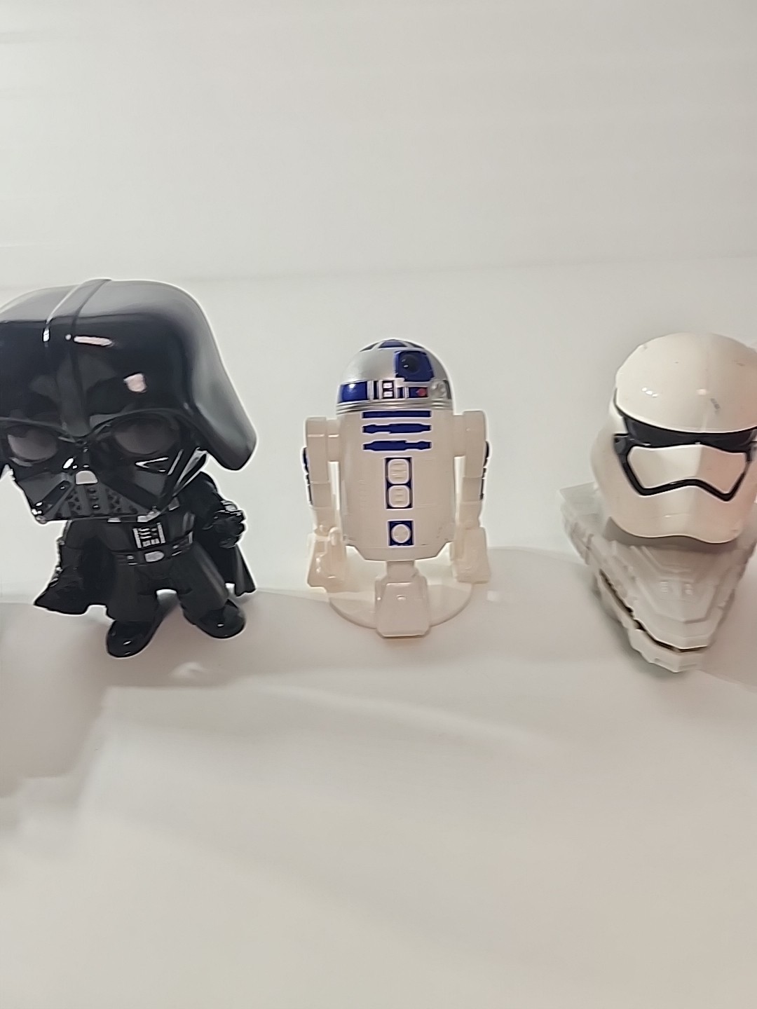 5 Star Wars toys. 1 Darth Funko Bobble-head. 4 McDonalds 2020 Happy Meal Toys