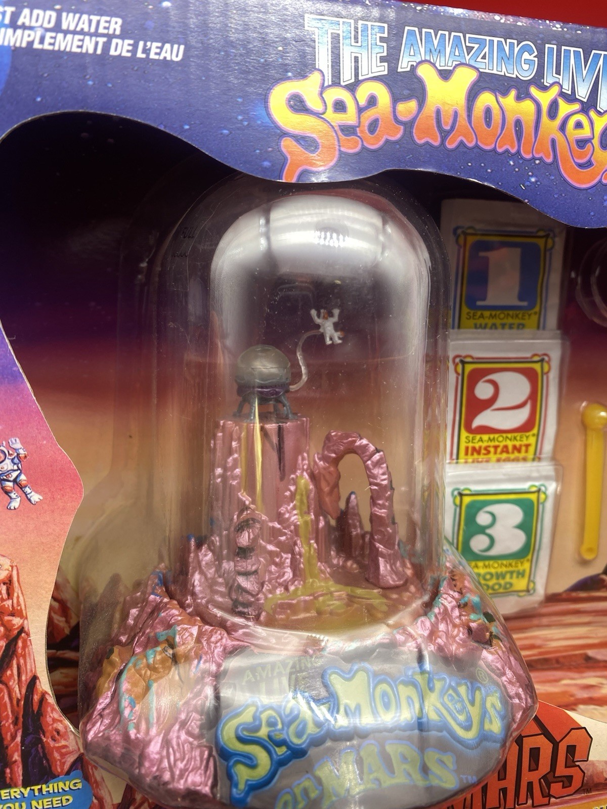 Big Time Toys The Amazing Live Sea Monkeys On Mars #67556 NEW 2011
