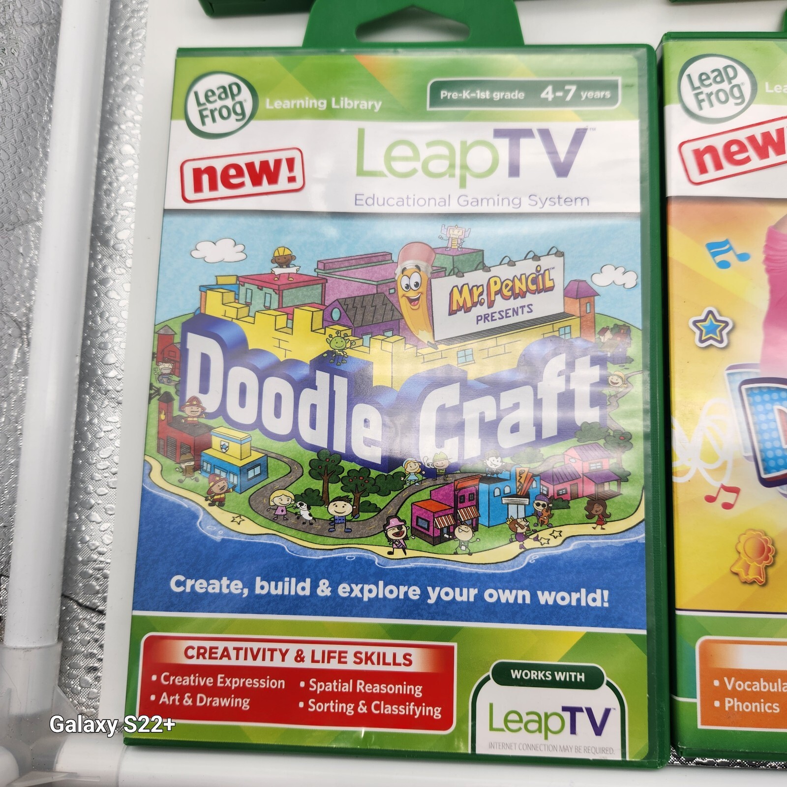 LeapFrog LeapTV Educational Video Gaming System #31511 Complete + 8 Games