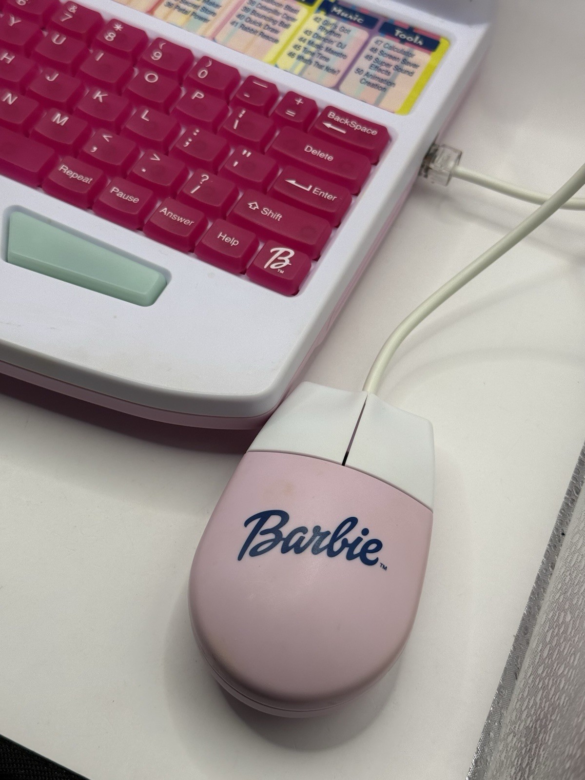 Barbie B-Book Learning Laptop Oregon Scientific 2002 w/Manual Mouse Pad TESTED