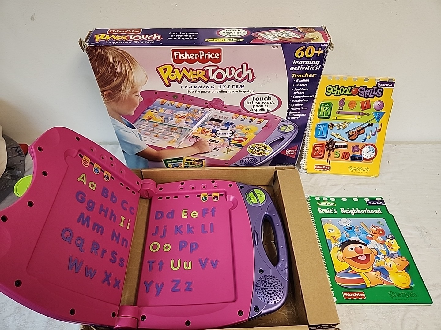 FISHER-PRICE Pink Purple POWER TOUCH Learning System W/2 Books SESAME STREET