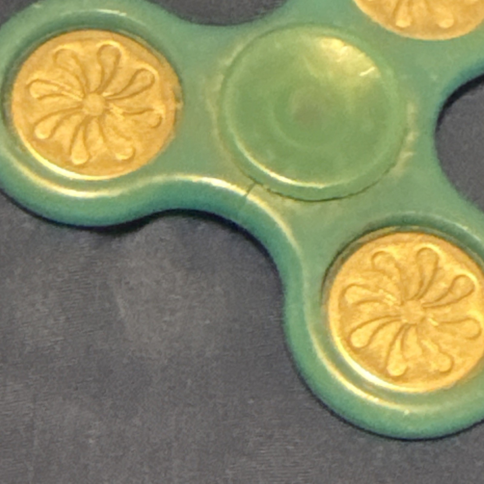 Light Blue Hand Spinner Fidget Toy for Ages 8-16, 8-11, 12-16, 17 Years & Up