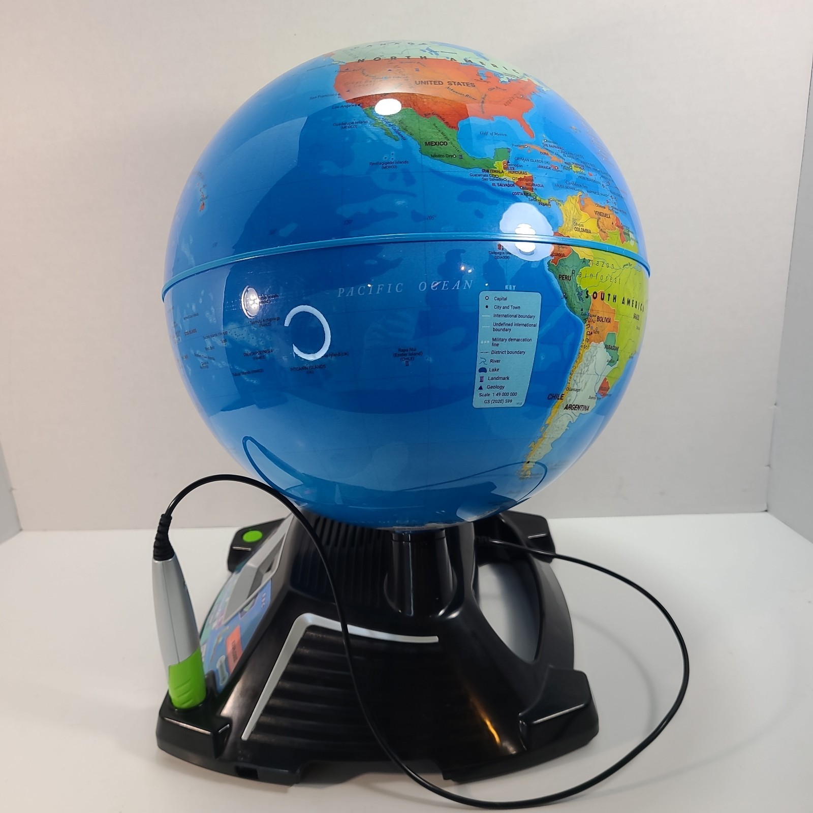 Leapfrog Magic Adventures Globe w/ LCD Integrated Video Screen Display Tested