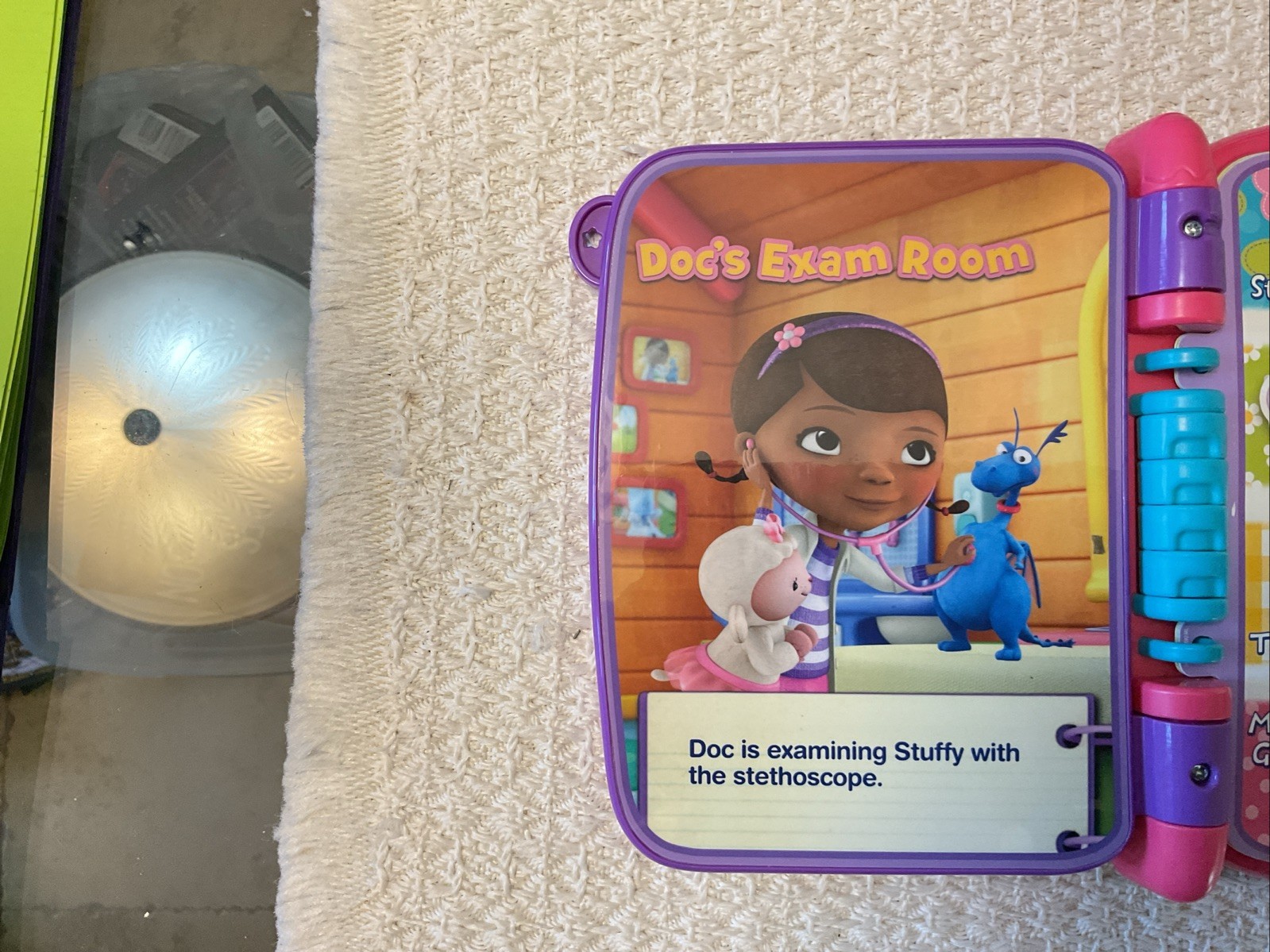 VTech Disney Jr. Doc McStuffins Discover and Learn BIG BOOK OF BOO-BOOS – Works!