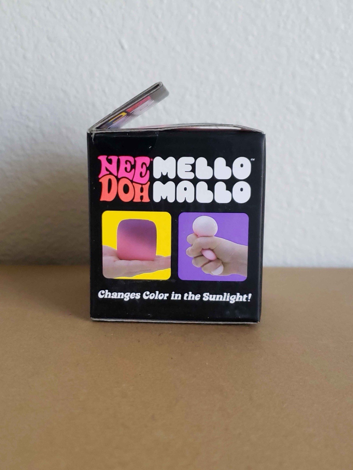 PINK NeeDoh Mello Mallo Color Change Squishy Squeeze Sensory Toy NEW