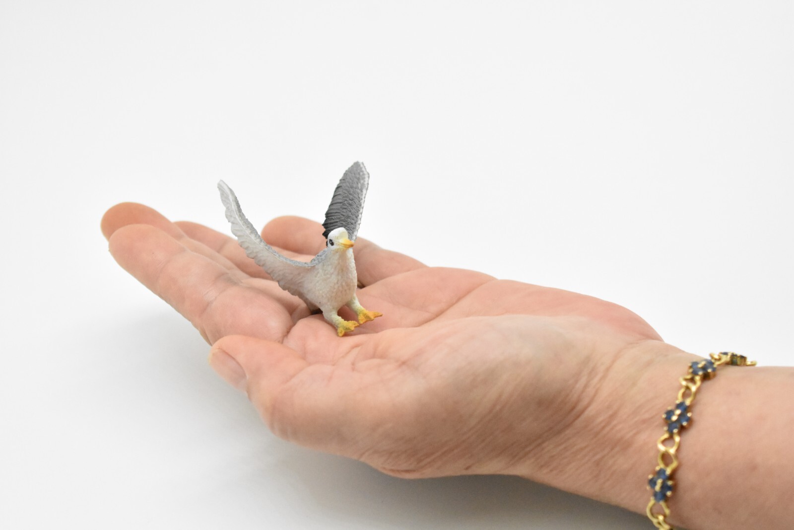 Seagull Toy, Very Nice Rubber Model, Hand Painted 3″ F614 B132
