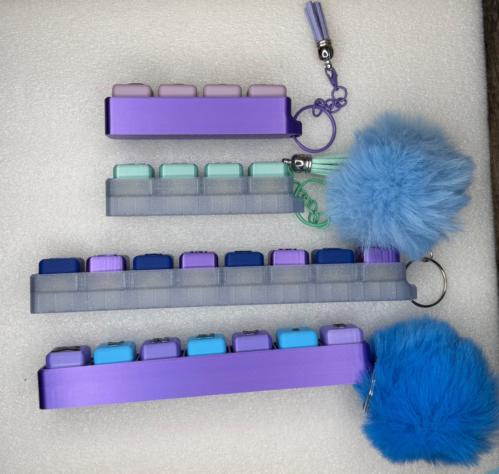 Customized Name 3d printed fidget clicker – Choose your color – message seller
