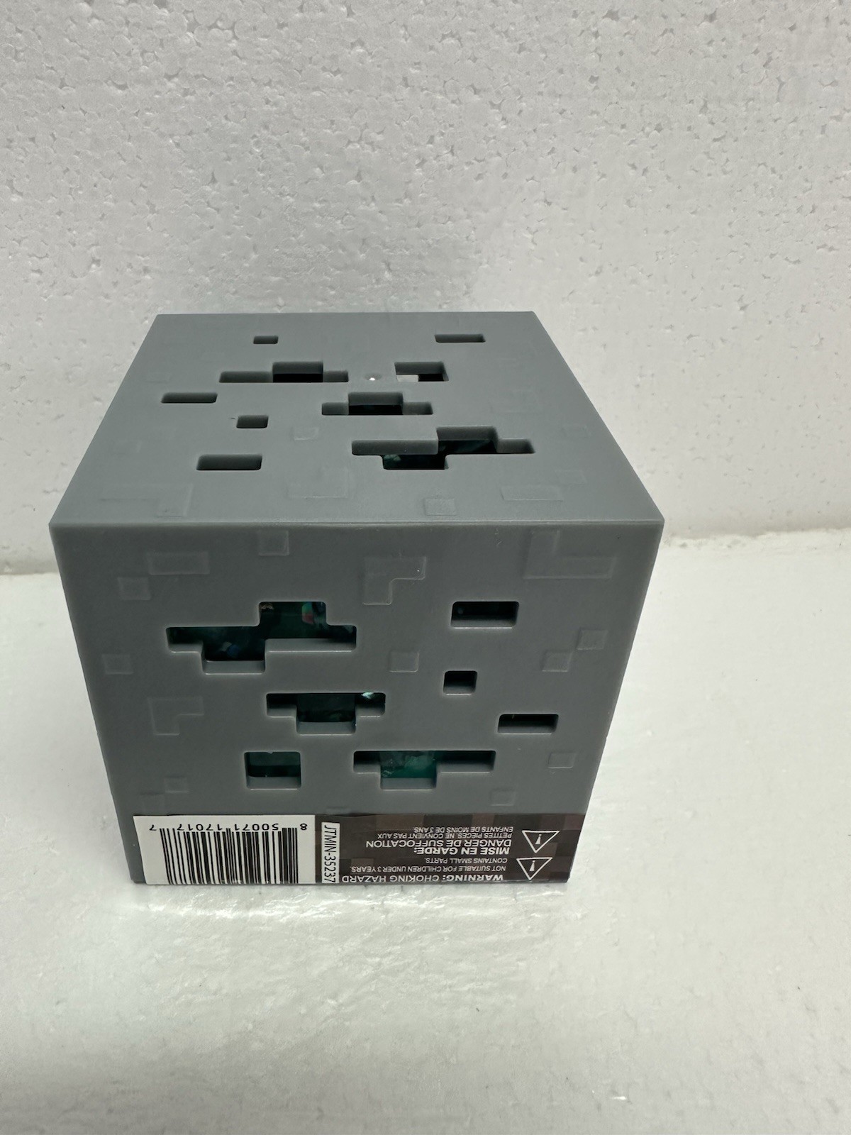 Minecraft Jelly Cube- Chase 1/48 W/GOLD Pickaxe – Viral Solid Squish NEW -TEAL