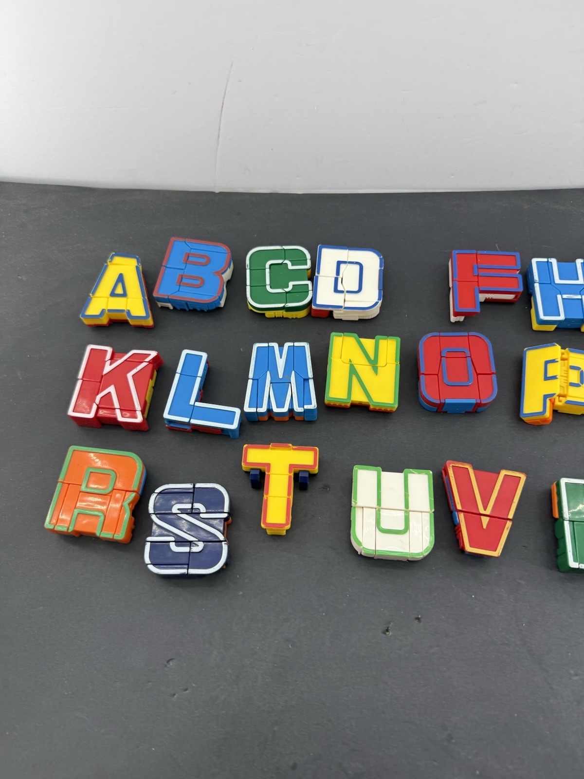 Educational Alpha Bots Transforming Letters Missing E Alphabet Vintage Robots