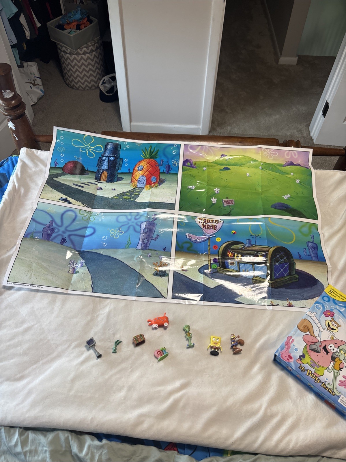 SpongeBob SquarePants My Busy Books 8 Figures & Playmat