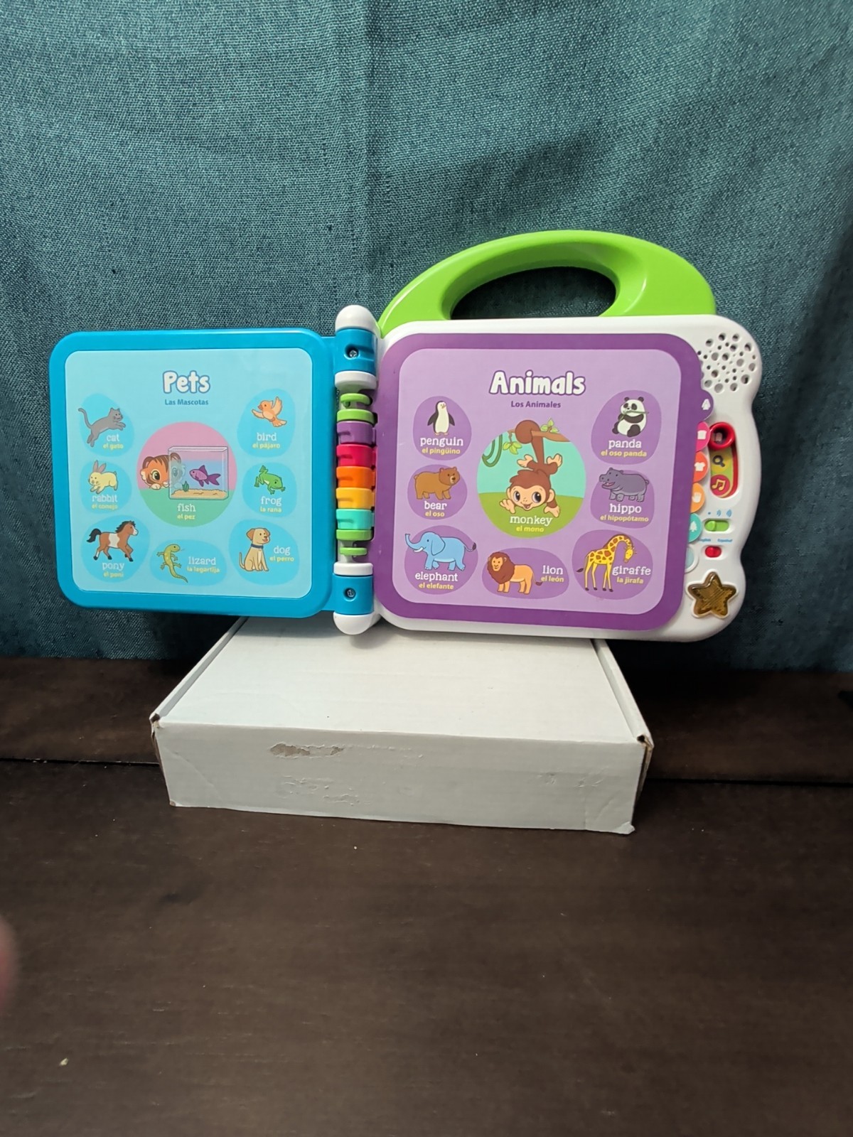 LeapFrog 100 Words Electronic Book | English Spanish Bilingual | Toddler Speech