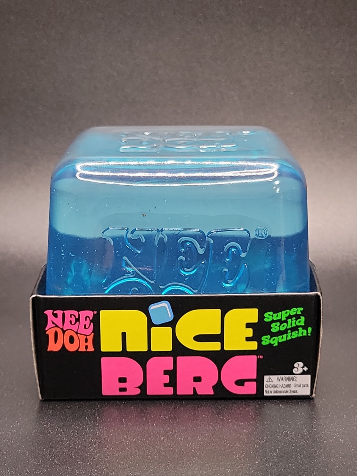 New NeeDoh Nice Berg Blue XL Giant Nee Doh Solid Squish Cube Ice Block🧊